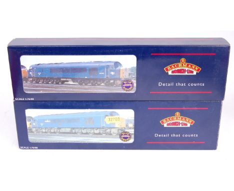 Bachmann Diesel Locomotive Group, 2 examples to include 32-700 Class 46 Diesel D163 "Leicestershire and Derbyshire Yeomanry",