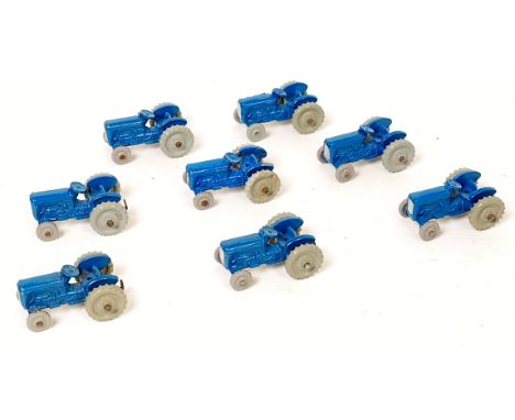 Dublo Dinky toys 6x 069 Massey Harris Ferguson tractor (VG-E)