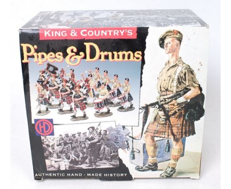 King & Country UK 54mm whitemetal Pipes & Drums figure group, model No. EA026 Blackwatch Pipe Drums Tunis 1943 in the origina