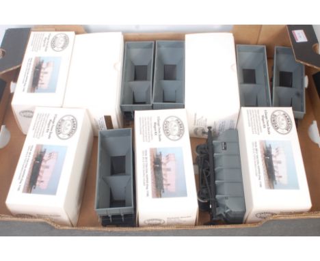A large tray containing 6x Parkside Dundas BR grey 21 ton coal hopper completed kits, all (VG-E-BVG)