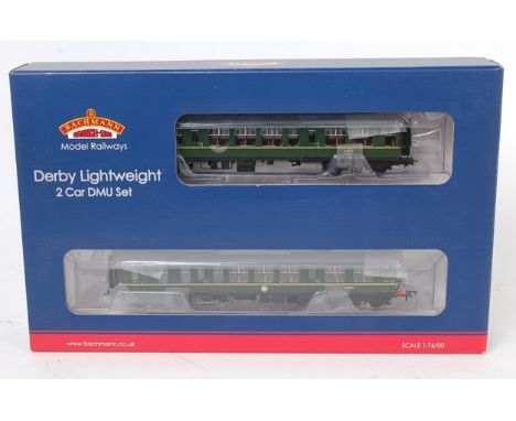 Bachmann 31-516A Derby Lightweight Two Car DMU, BR Green with Speed Whiskers, DCC (M-BNM)