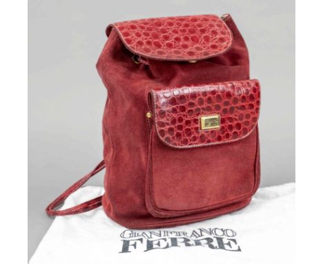Gianfranco Ferré, kleiner Vintage Rucksack, burgunderrotes Wildleder mit Details aus gleichfarbigem Glattleder mit Krokoprägu
