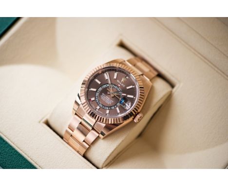 ROLEX SKY-DWELLER EVEROSE GOLD - CHOCOLATE DIAL&nbsp;
&nbsp;
** On Sale / Reserve Met **
&nbsp;
MATERIAL: 18CT EVEROSE GOLD
S