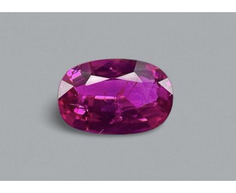 AN UNMOUNTED UNHEATED RUBY
Featuring an oval cut pinkish red ruby weighing 0.539 Cts.
Accompanied with Bellerophon Gemlab Ver