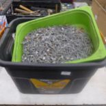 A large quantity of screws/nails