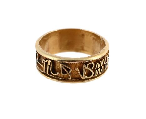 
	
		A ZODIAC BAND RING
		The recessed band with raised Zodiac symbols between ropetwist and polished borders, unmarked
		Siz