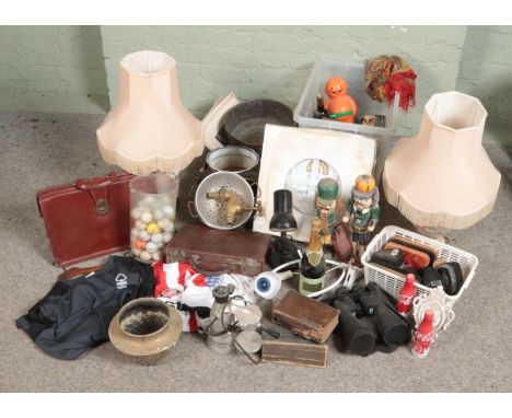 A large quantity of miscellaneous. Includes pair of Oriental style table lamps, 1822 History of York, leather case, John Smit