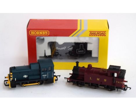 A Hornby 00 gauge 'Smokey Joe', new in box, along with a Hornby shunter, and a Hornby LMS 7414 engine