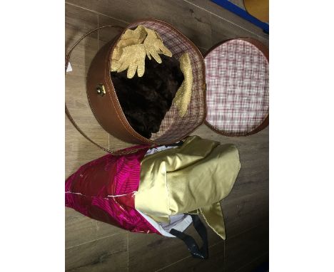 VINTAGE HAT BOX WITH LADIES VINTAGE  CLOTHES
