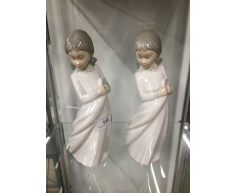 2 NAO FIGURINES