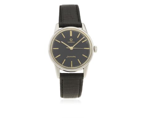 A GENTLEMAN'S STAINLESS STEEL OMEGA SEAMASTER WRIST WATCH CIRCA 1962, REF. 14390-62-SC
D: Gloss black dial with gilt batons &