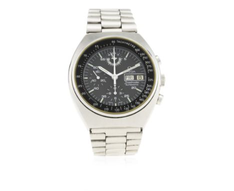 A GENTLEMAN'S STAINLESS STEEL OMEGA SPEEDMASTER MARK 4.5 AUTOMATIC CHRONOGRAPH BRACELET WATCH DATED 1982, REF. ST 176.0012 WI