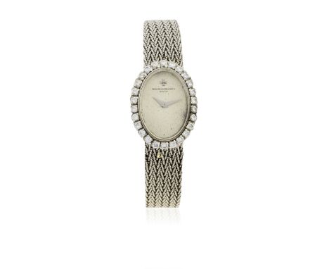 A LADIES 18K WHITE GOLD &amp; DIAMOND VACHERON &amp; CONSTANTIN BRACELET WATCH CIRCA 1970s, REF. 504846P

D: Silver dial with