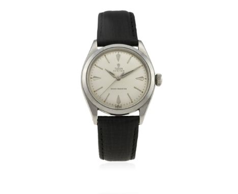 A GENTLEMAN'S STAINLESS STEEL ROLEX TUDOR OYSTER WRIST WATCH CIRCA 1962, REF. 7934
D: Silver dial with silver batons &amp; qu