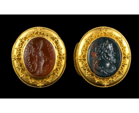 A PAIR OF GOLD CUFFLINKS WITH TWO HARDSTONE INTAGLIO. FORTUNA TYCHE - PORTRAIT OF AN EMPEROR. 2nd century A.D. (carnelian) - 