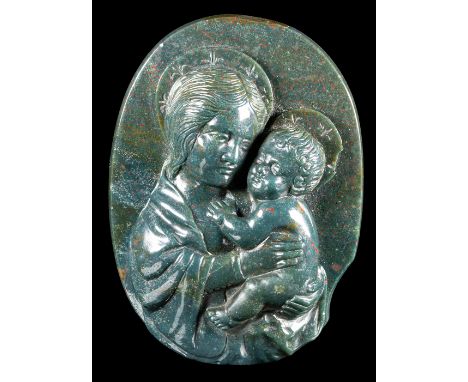 A LARGE LATE RENAISSANCE BLOODSTONE CAMEO. MADONNA WITH THE CHILD. Probably 16th century 55x75x24 mmHer shoulders and back co