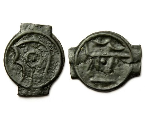 Cantiaci Potin.  Circa, late 2nd century BC. Copper-alloy, 21mm, 1.7g.Outlined head left, pellet in annulet for eye. R. Angul