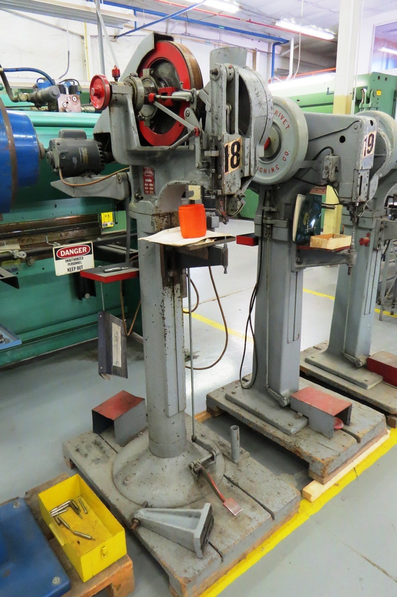 { Choice of lots 26 } Chicago Rivet & Machine Company Model 910