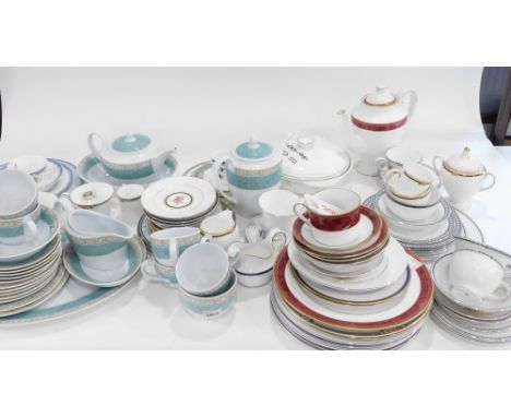 Various part dinner services, to include Royal Doulton Orchard Hill, Wedgwood, Spode Lausanne pattern, to include dinner plat