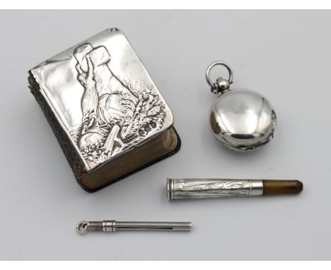 A small collection of silver smalls - To include silver telescopic toothpick, engine turned London 19524.8 cm. long; silver c