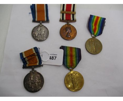 Group of5 WWI Family Medals to 1308 Pte WJ McReynolds R. IR. RIF and 7785 Pte J. McReynolds R. IR. RIF and a Special Constabu