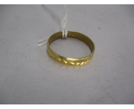 18ct Gold Wedding Ring, 2g, Size P 