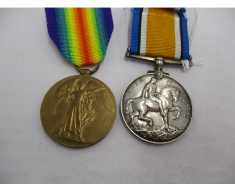 Two WWI Medals to T-4523 Pte H. Veale The Queens R 