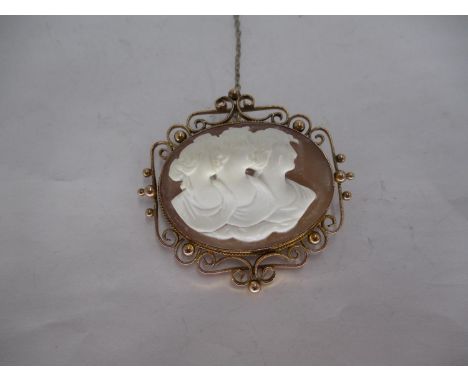 9ct Gold Mounted Triple Portrait Cameo Brooch 