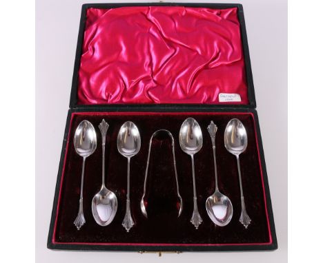 Set of six late Victorian Art Nouveau period silver tea spoons and tongs by&nbsp;James Deakin &amp; Sons (John &amp; William 