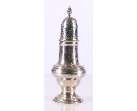 George III silver caster by&nbsp;Jabez Daniell &amp; James Mince, London 1770, 87g, 14cm tall 