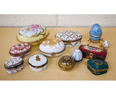 Various Limoges and other ceramic boxes etc 