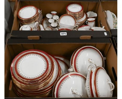 An extensive Aynsley china dinner/tea/coffee service with puce and gilt rims (2 boxes) 
