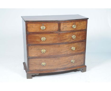 A fine quality George lll mahogany bowfront chest of drawersThe moulded top above two short and three long cockbeaded graduat