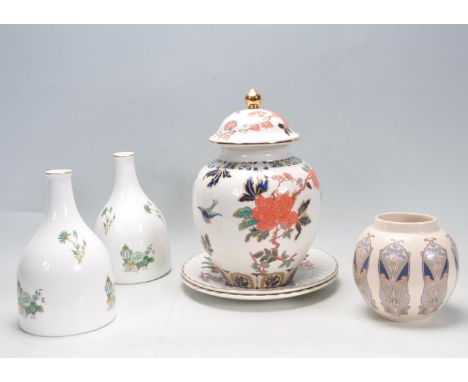 A collection of 20th century English ceramic porcelain ware to include a Masons Ironstone Liberty of London Ianthe pattern gi