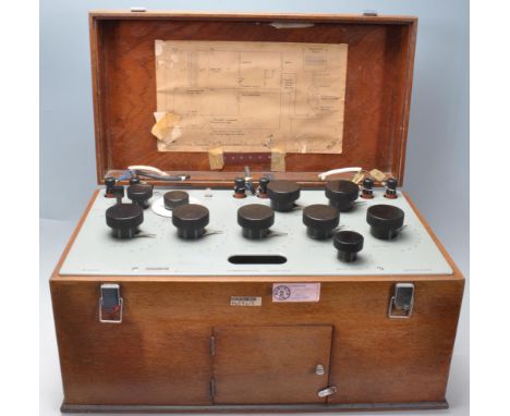 A vintage retro 20th century transformer ratiometer type 4167A by H. Tinsley &amp; Co LTD. the transformer having large plast