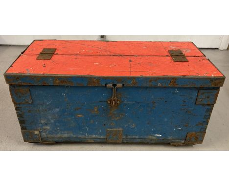 A vintage wooden painted tool chest with metal banding and hinged split lid. Approx. 62 x 32cm.