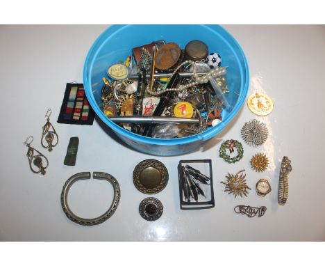 A tub of various mixed items to include costume jewellery, fountain pens AF, compass etc.