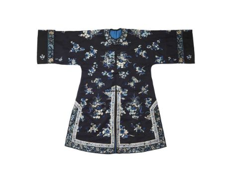 清末民初 深藍地刺繡蝶戀花紋對襟外套 embroidered in mirror image on the front with butterflies perching on grapefruits amongst floral sprays wi
