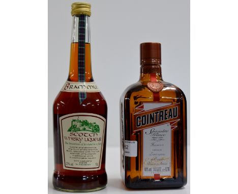 2 BOTTLE SPIRIT SELECTION COMPRISING COINTREAU - 70CL, 40% VOL & BRAMMLE SCOTCH WHISKY LIQUEUR - 50CL, 23% VOL     