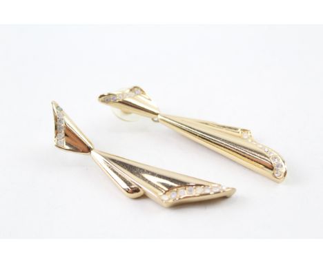 CHRISTIAN DIOR GOLD TONE STUD EARRINGS 18g