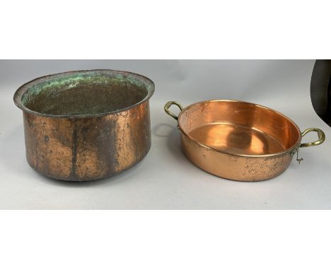 A LARGE COPPER BASIN AND POT (2)Largest 41cm x 22cm