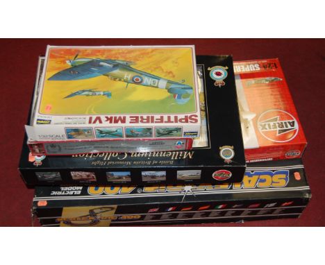 ***AMMEDNMENT*** A boxed Scalextric 400 Electric Model Racing Set    Condition Report / Extra Information  Now only the Scale