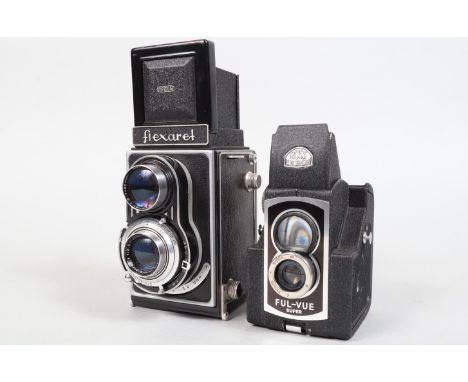 A Meopta Flexaret IIa TLR Camera, shutter sluggish on the one second, body G, light wear,with 80mm f/3.5 lens, elements G, in