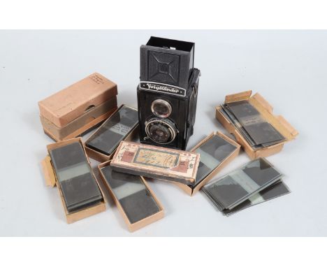 A Voigtländer Brillant V6 TLR Camera,  bakelite body, shutter not working, Voigtar 7.5cm f/7.7 lens, maker's ERC, together wi