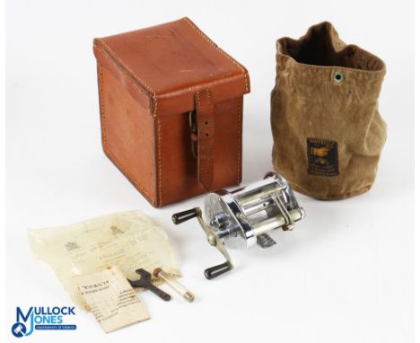 Hardy Bros "Elarex" casting reel, side tensioner and on/off check, runs very well. With spanner in Selvyt bag (Rod in Hand lo