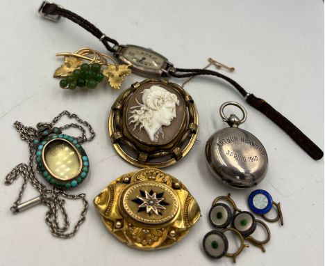 A collection of 19th and 20thC jewellery and watches to include hallmarked silver sovereign holder Birmingham 1908, silver ca