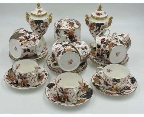 Coalport 'Hong Kong' pattern comprising two lidded vases 18cm h, a lidded barrel 14cm h, 12 coffee cans, 12 x coffee saucers 