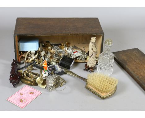 A box of collectables and costume jewellery, ladies wristwatches, etc.