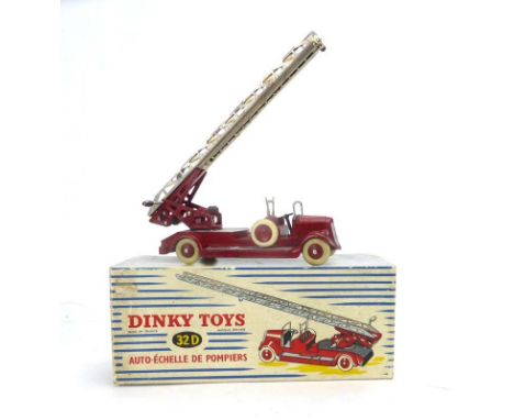 A French Dinky 32D fire escape ladder, together with a Dinky 961 Swiss Postal Bus and a Dinky 980 Cole's Hydra Truck 150T, al