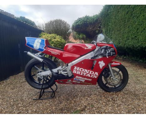 Superbly restored by Eddie Roberts and finished in Honda Britain Racing Team/Steve Hislop colours. Restored by Eddie Roberts,